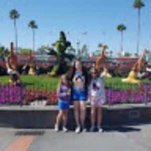 Meet your Posher, Elizabeth